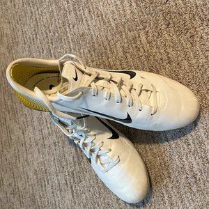 Nike Mercurial Vapor 3 White Gold Color